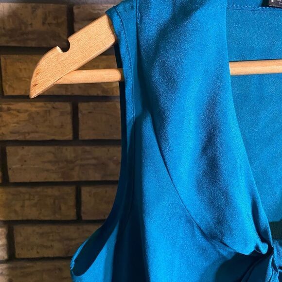 ‎Dressy Maurice’s tank top with front knot - Picture 2 of 6